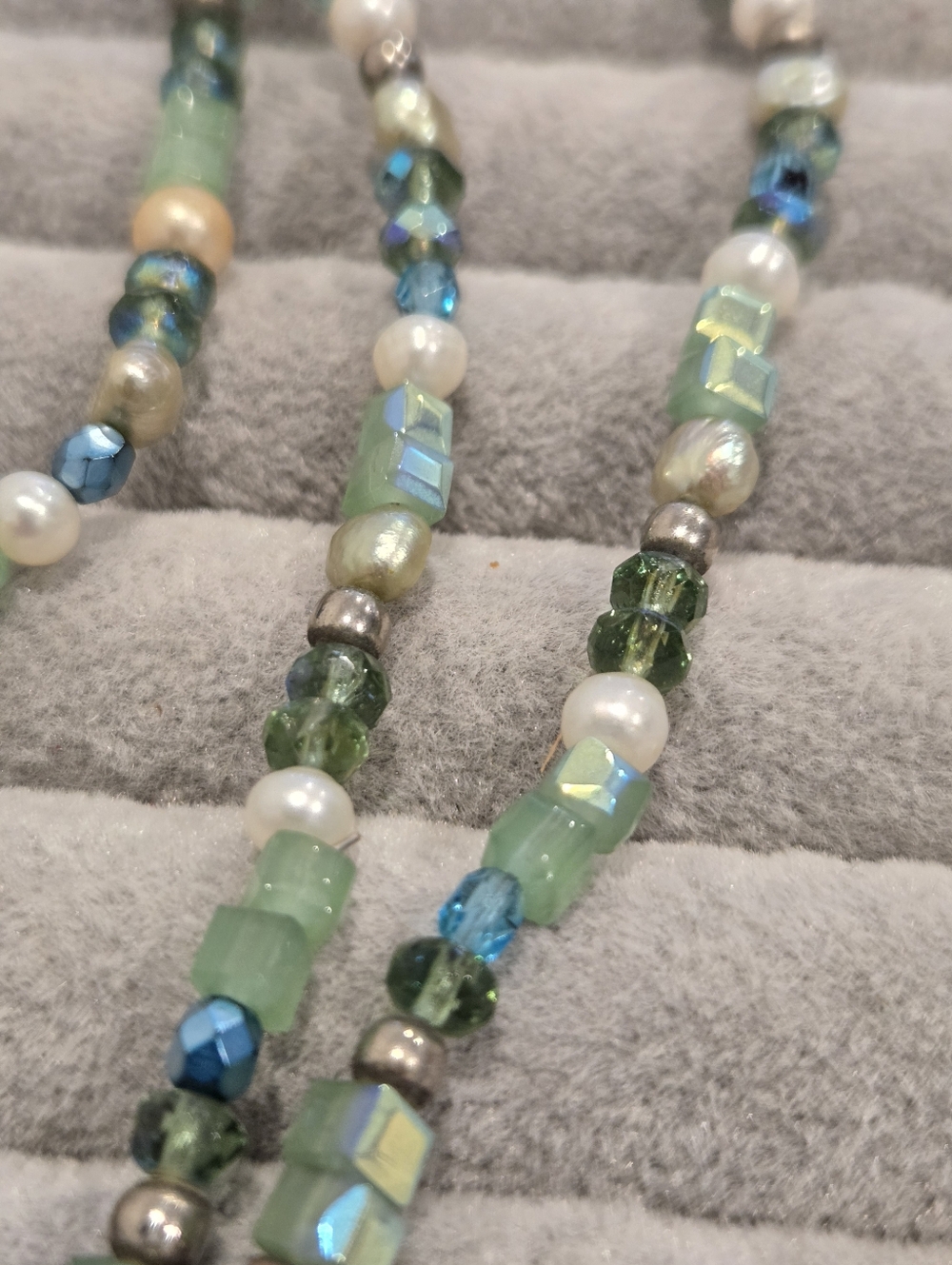 Artisan Boutique Erica DelGardo Signed Beaded Sterling Silver Pearl Necklace - Picture 6 of 7